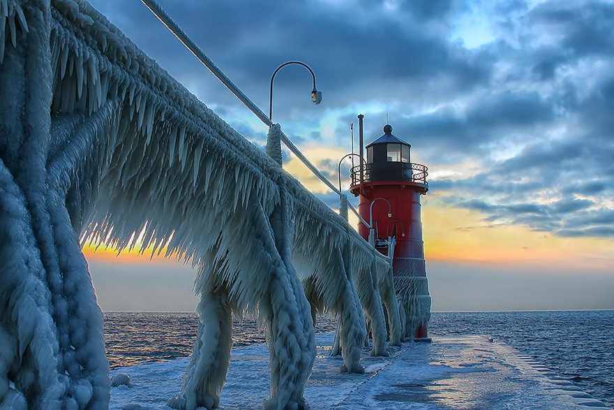 FROZEN ST. JOSEPH NORTH PIER LIGHTHOUSE, MICHIGAN, USA By Charles ...